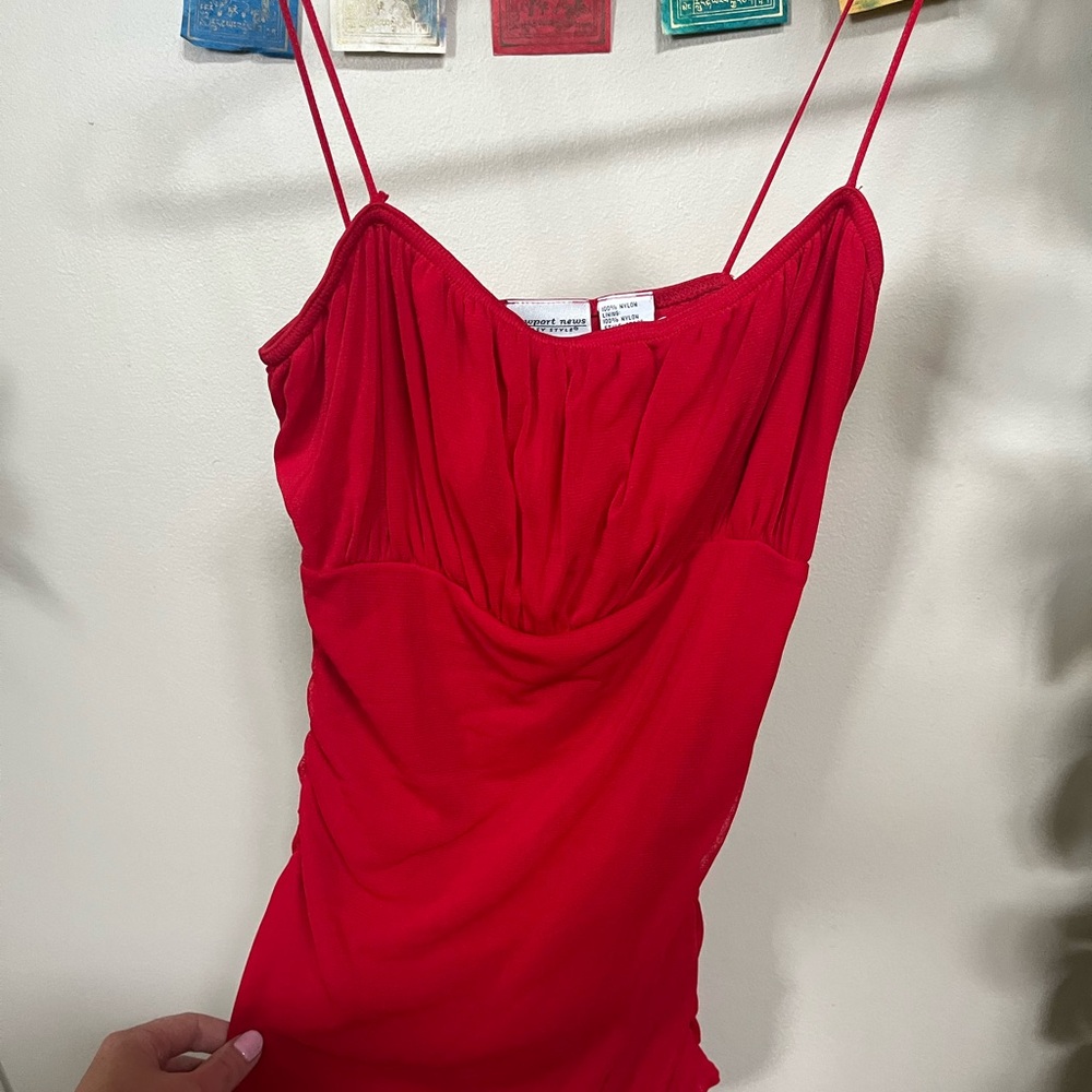 Red Newport News Easy Style y2k cami tank top vintage size M